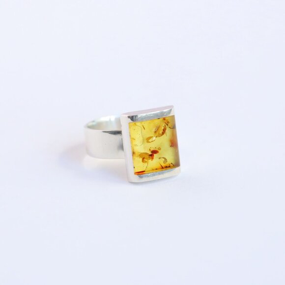 Baltic Amber Adjustable Ring in 925 Sterling Silver - Picture 2 of 3